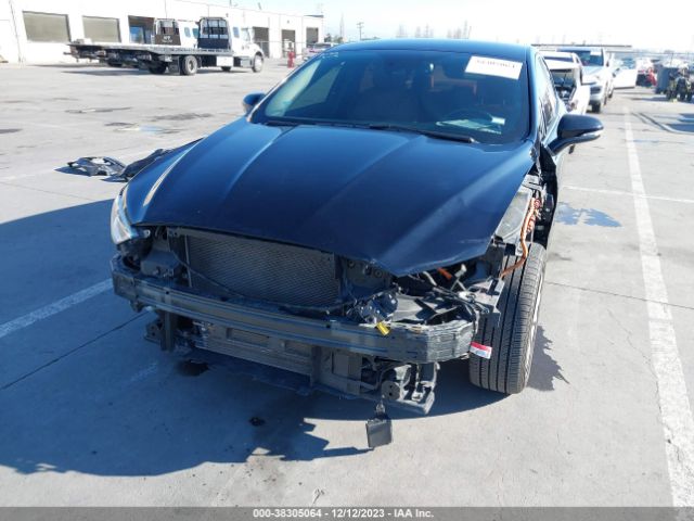 Photo 5 VIN: 3FA6P0SU8KR179046 - FORD FUSION ENERGI 