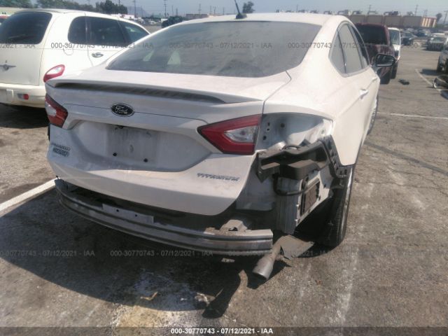 Photo 5 VIN: 3FA6P0SU9ER316421 - FORD FUSION ENERGI 