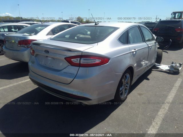 Photo 3 VIN: 3FA6P0SU9FR226896 - FORD FUSION ENERGI 