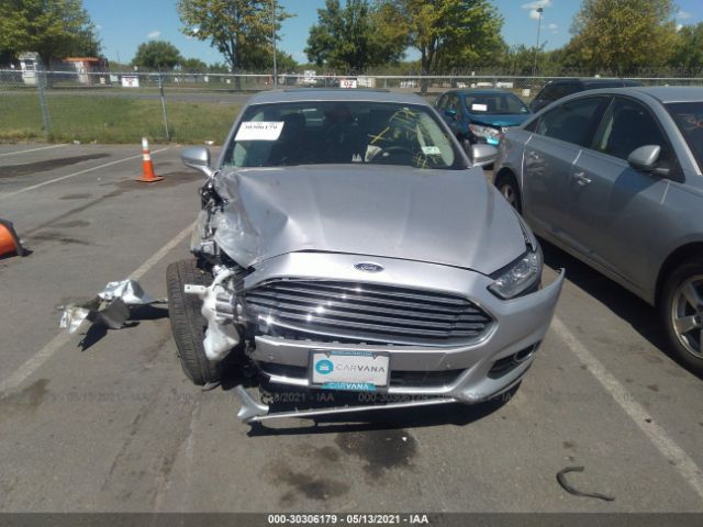 Photo 5 VIN: 3FA6P0SU9FR226896 - FORD FUSION ENERGI 