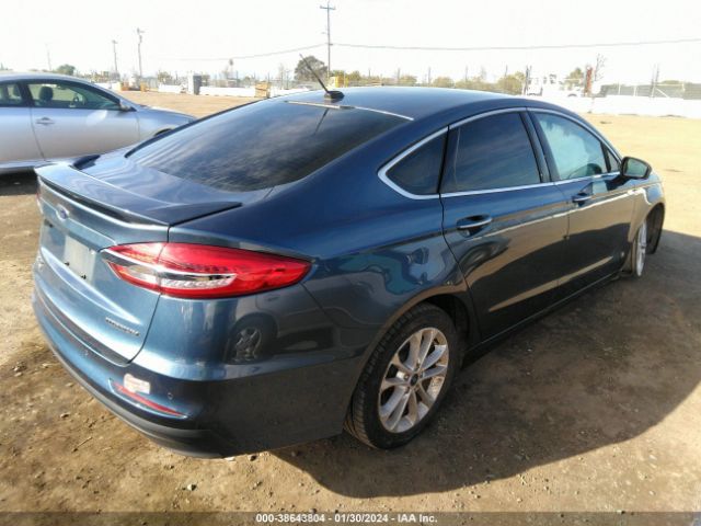 Photo 3 VIN: 3FA6P0SU9KR104422 - FORD FUSION ENERGI 