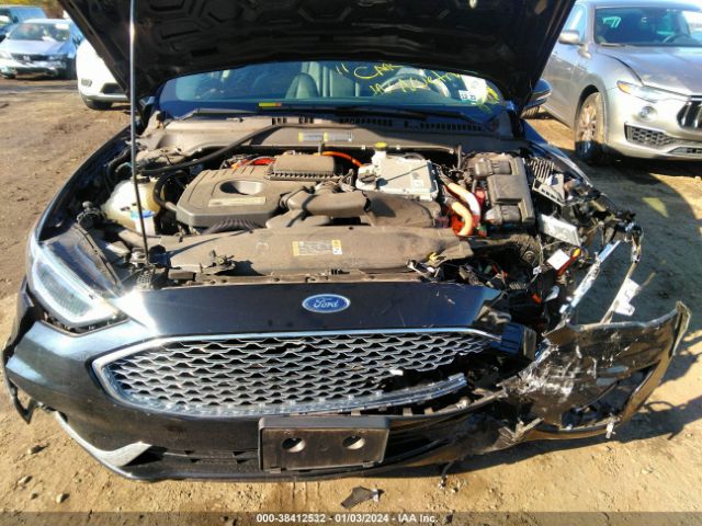 Photo 9 VIN: 3FA6P0SU9KR153314 - FORD FUSION ENERGI 