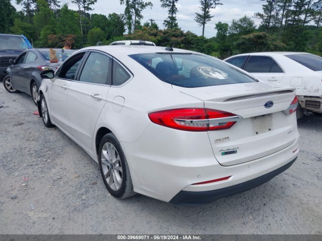 Photo 2 VIN: 3FA6P0SU9KR161011 - FORD FUSION 