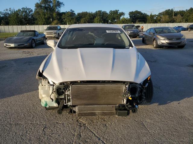 Photo 4 VIN: 3FA6P0SU9KR267409 - FORD FUSION TIT 