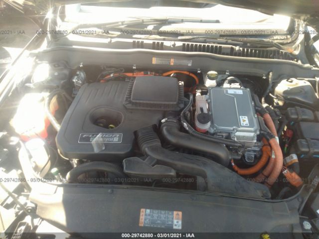 Photo 9 VIN: 3FA6P0SUXJR176860 - FORD FUSION ENERGI 