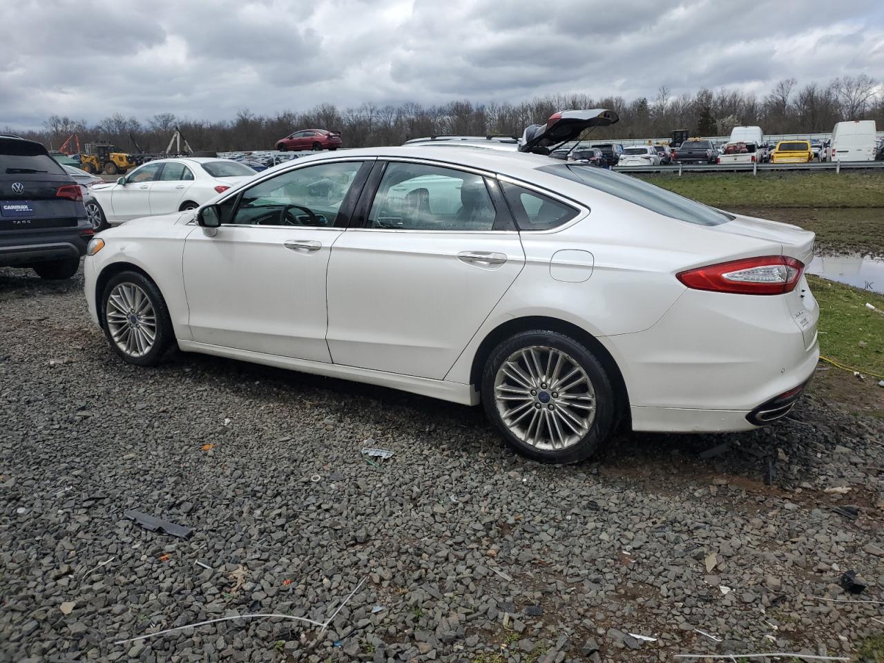 Photo 1 VIN: 3FA6P0T90GR167670 - FORD FUSION 