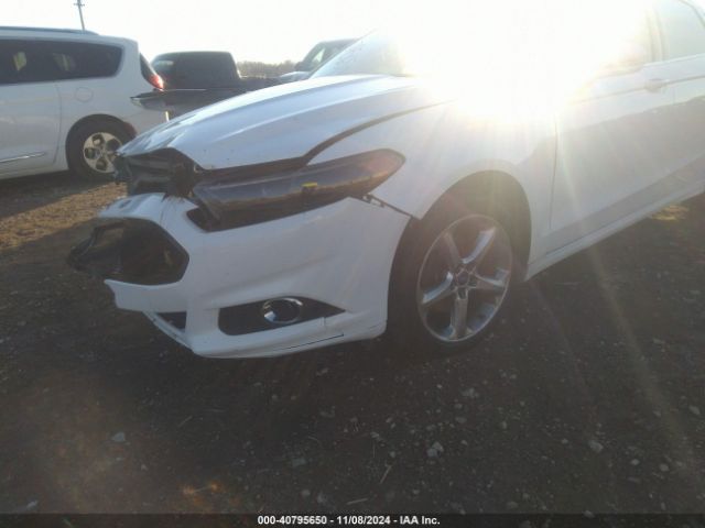 Photo 5 VIN: 3FA6P0T90GR395488 - FORD FUSION 