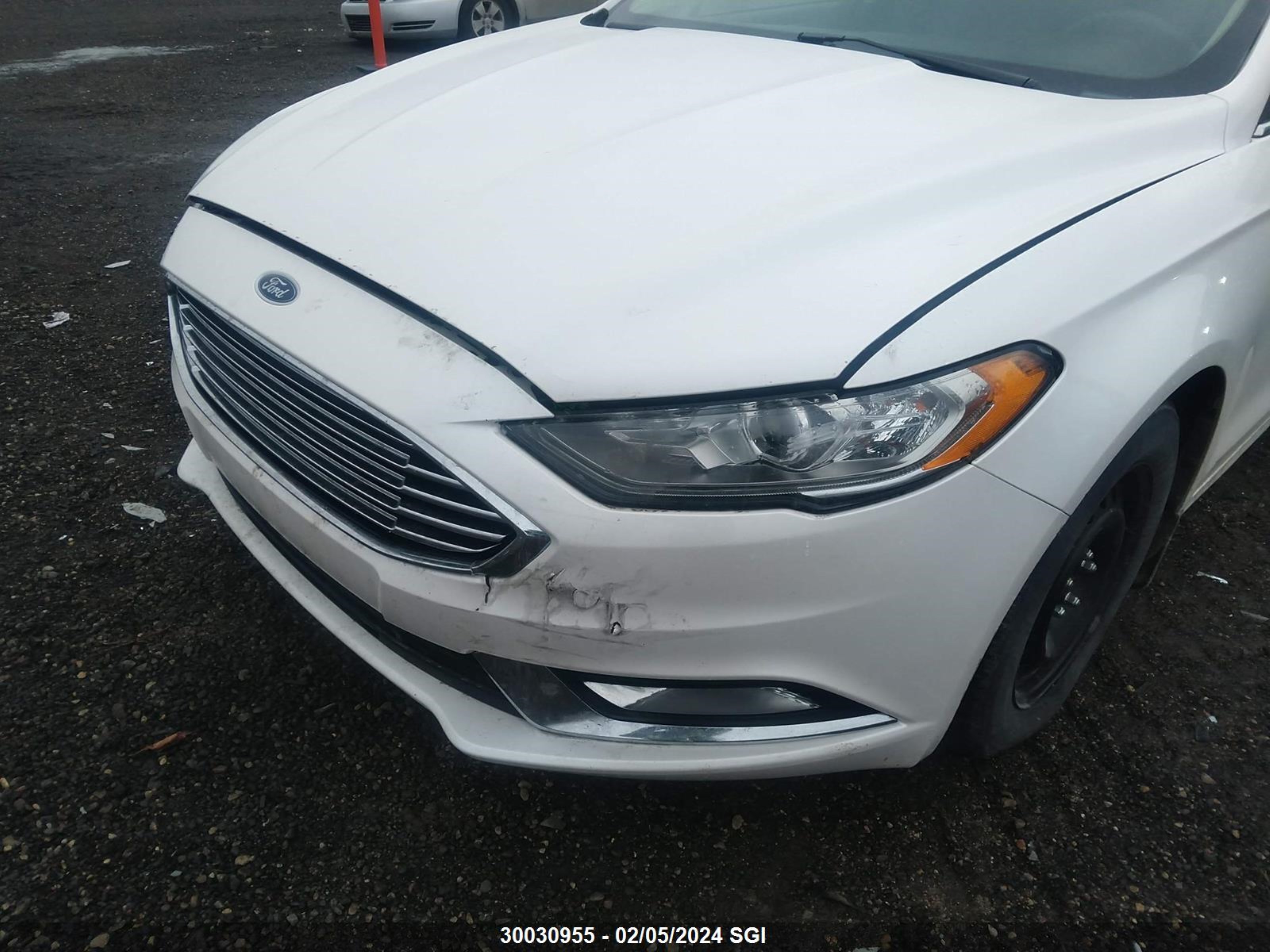 Photo 5 VIN: 3FA6P0T90HR288572 - FORD FUSION 