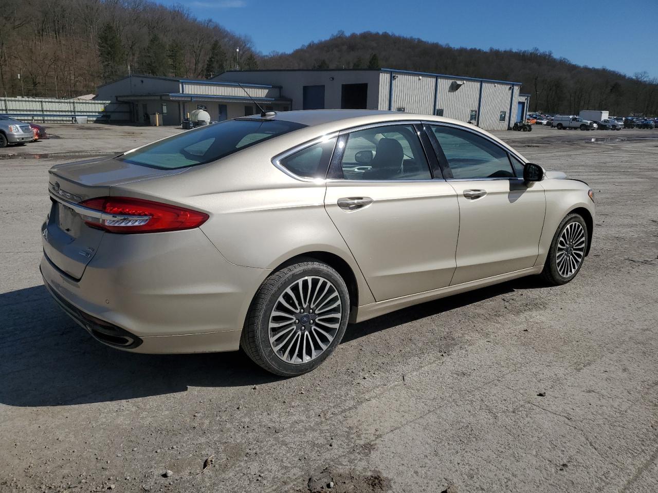 Photo 2 VIN: 3FA6P0T90HR364808 - FORD FUSION 