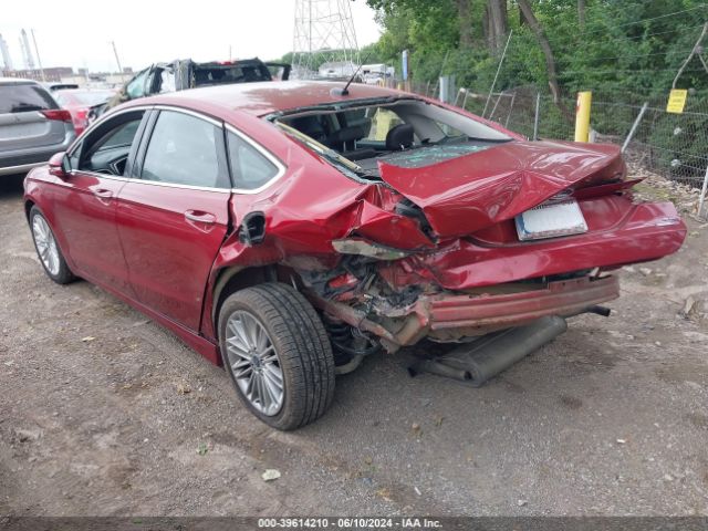 Photo 2 VIN: 3FA6P0T91GR270693 - FORD FUSION 