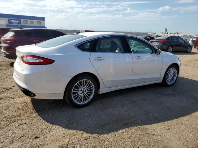 Photo 2 VIN: 3FA6P0T91GR313798 - FORD FUSION SE 