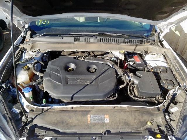 Photo 6 VIN: 3FA6P0T91HR248372 - FORD FUSION SE 