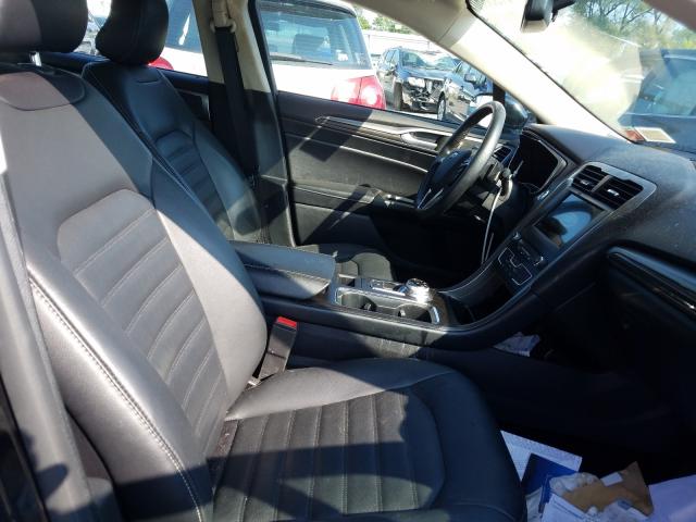 Photo 4 VIN: 3FA6P0T91HR297717 - FORD FUSION SE 