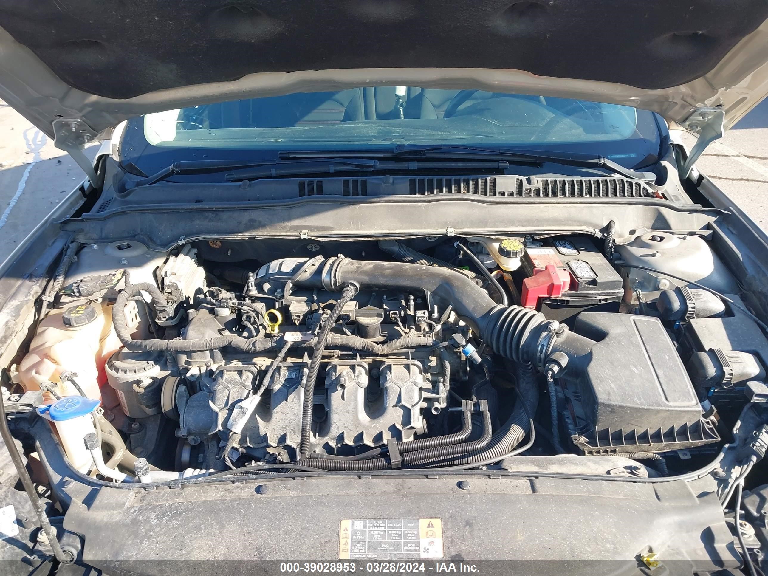 Photo 9 VIN: 3FA6P0T92GR200359 - FORD FUSION 