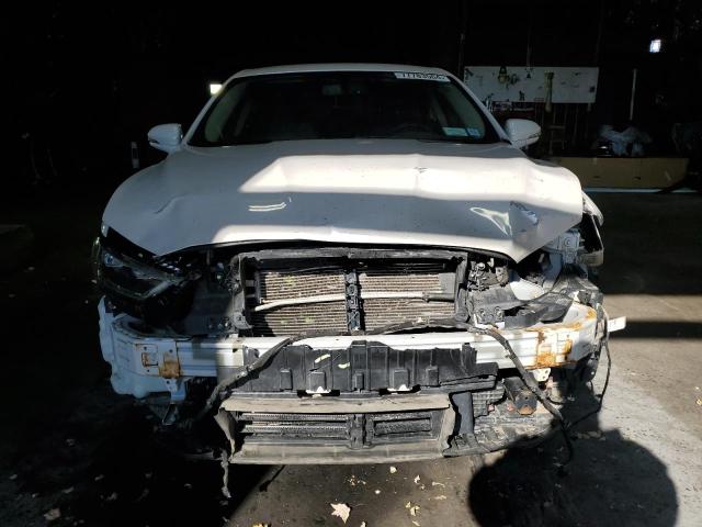 Photo 4 VIN: 3FA6P0T92HR302472 - FORD FUSION SE 