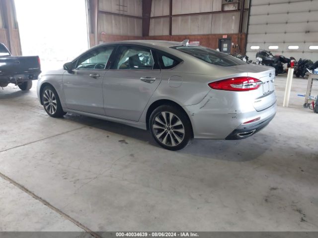 Photo 2 VIN: 3FA6P0T92LR250978 - FORD FUSION 