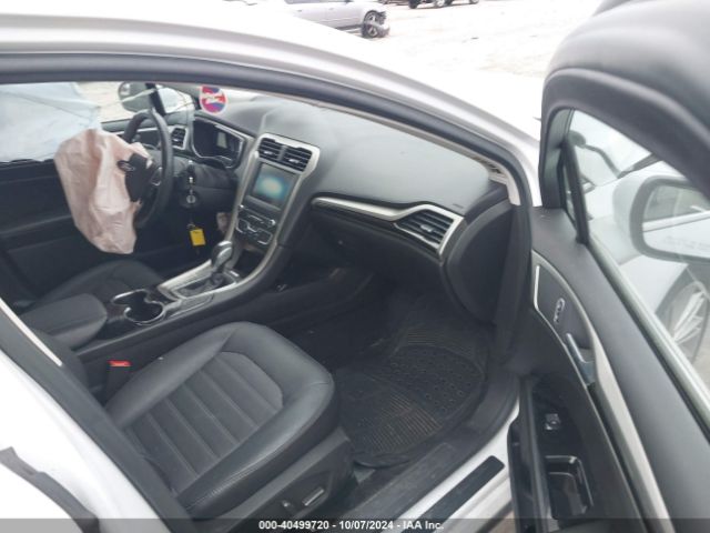 Photo 4 VIN: 3FA6P0T93GR141600 - FORD FUSION 