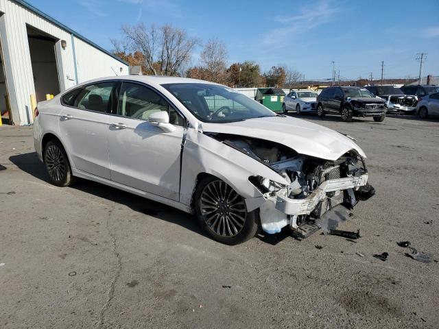 Photo 3 VIN: 3FA6P0T93JR135772 - FORD FUSION SE 