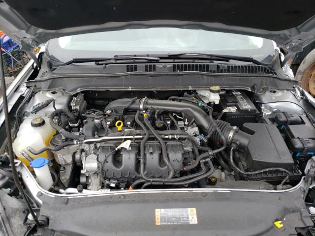 Photo 6 VIN: 3FA6P0T93LR252951 - FORD FUSION SE 