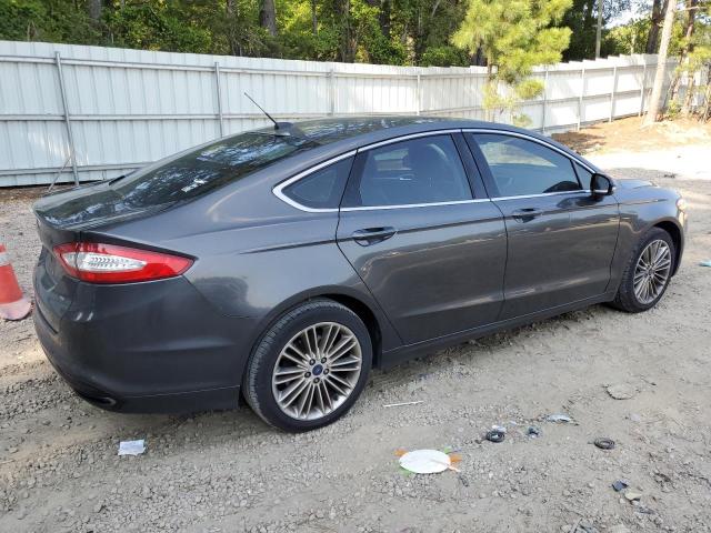 Photo 2 VIN: 3FA6P0T94FR122407 - FORD FUSION SE 