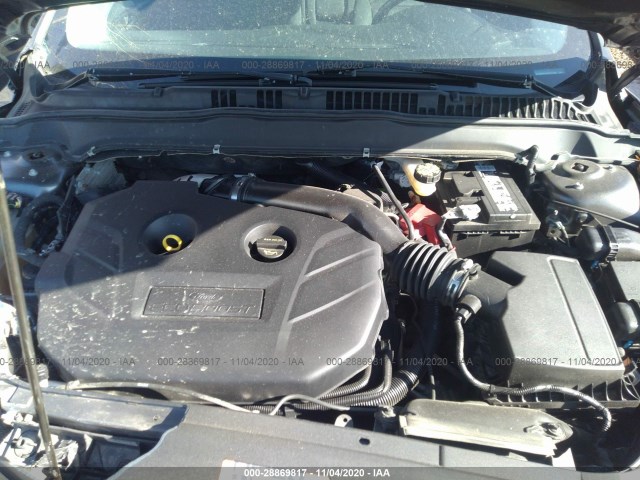 Photo 9 VIN: 3FA6P0T94GR271028 - FORD FUSION 