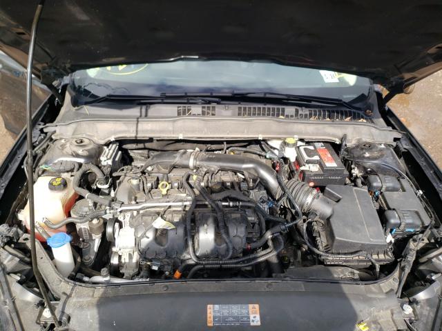 Photo 6 VIN: 3FA6P0T94KR253900 - FORD FUSION SE 