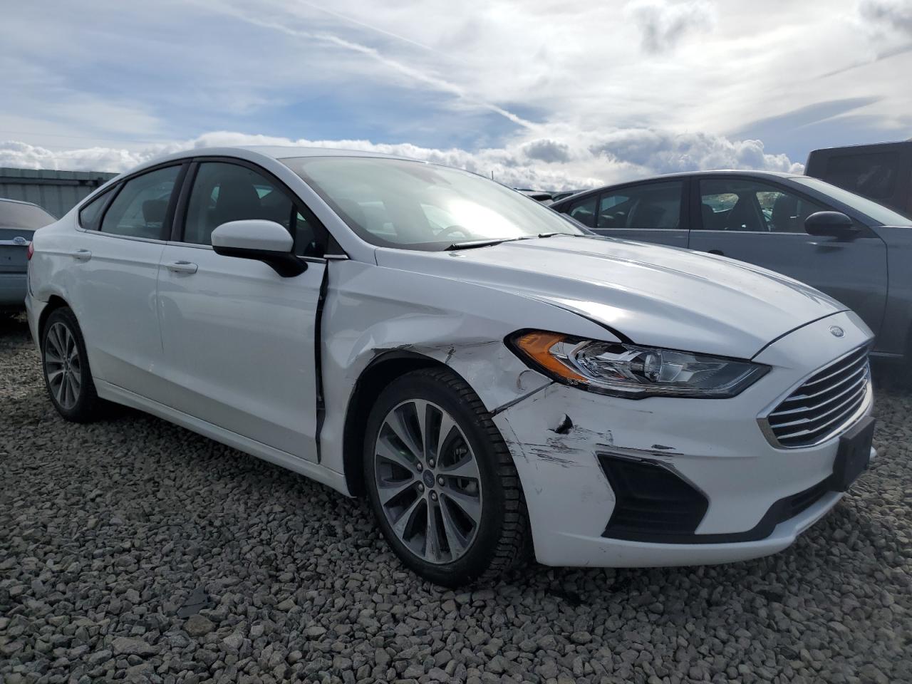 Photo 3 VIN: 3FA6P0T94KR254111 - FORD FUSION 