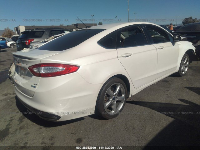 Photo 3 VIN: 3FA6P0T95GR240547 - FORD FUSION 