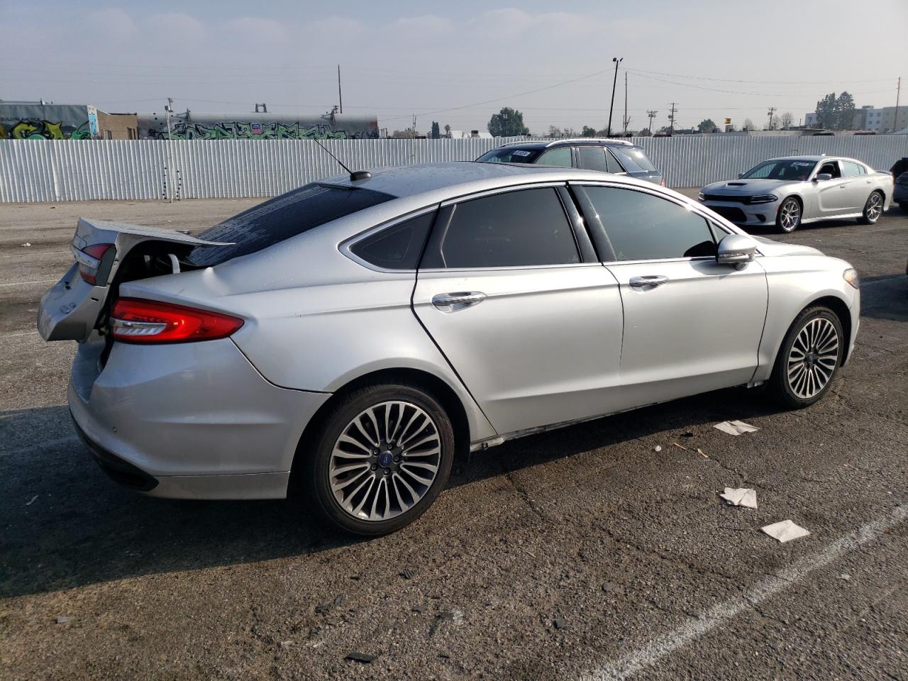 Photo 2 VIN: 3FA6P0T95HR101424 - FORD FUSION 