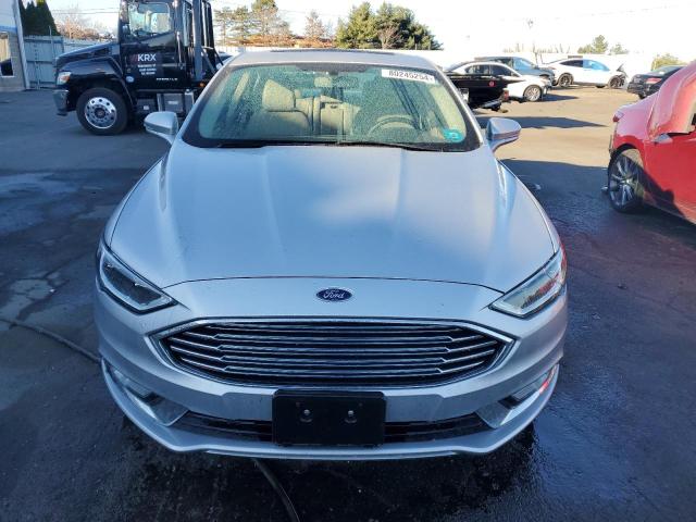 Photo 4 VIN: 3FA6P0T95HR401285 - FORD FUSION SE 