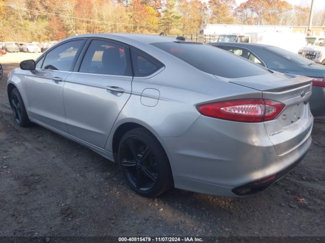 Photo 2 VIN: 3FA6P0T97GR129935 - FORD FUSION 