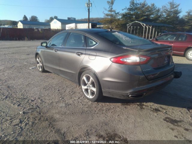 Photo 2 VIN: 3FA6P0T97GR317421 - FORD FUSION 