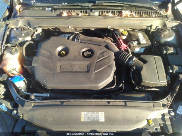 Photo 9 VIN: 3FA6P0T97GR317421 - FORD FUSION 