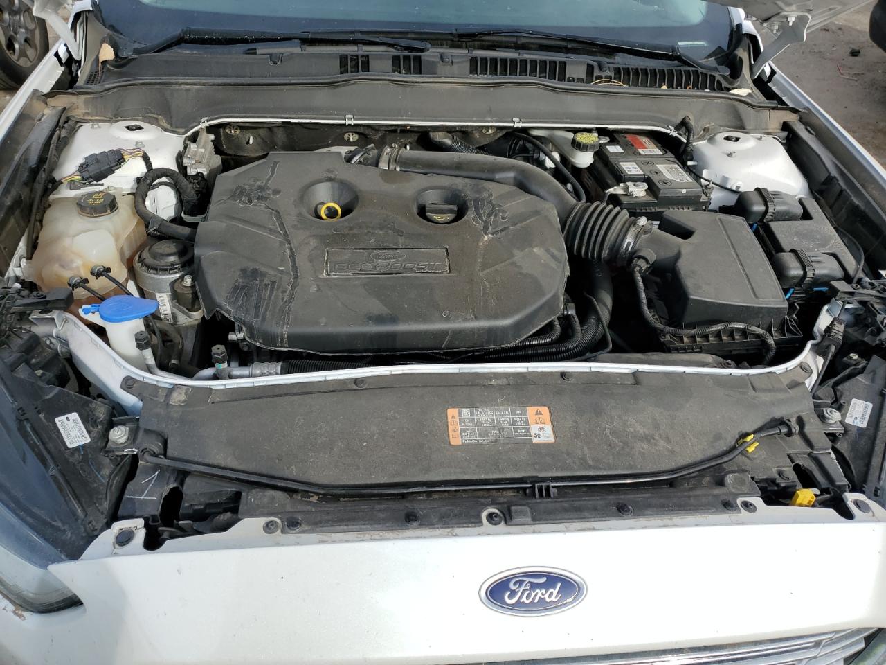 Photo 10 VIN: 3FA6P0T97GR405188 - FORD FUSION 