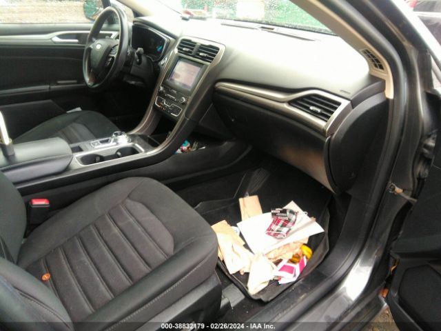 Photo 4 VIN: 3FA6P0T97KR269279 - FORD FUSION 