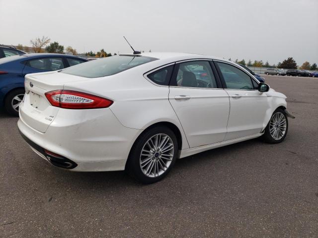 Photo 2 VIN: 3FA6P0T98GR171580 - FORD FUSION SE 