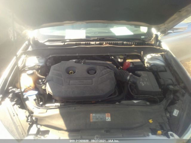 Photo 9 VIN: 3FA6P0T98GR272540 - FORD FUSION 