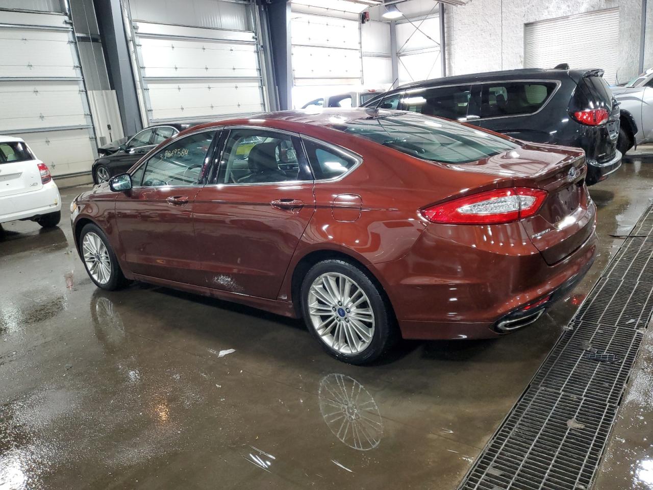 Photo 1 VIN: 3FA6P0T98GR304127 - FORD FUSION 