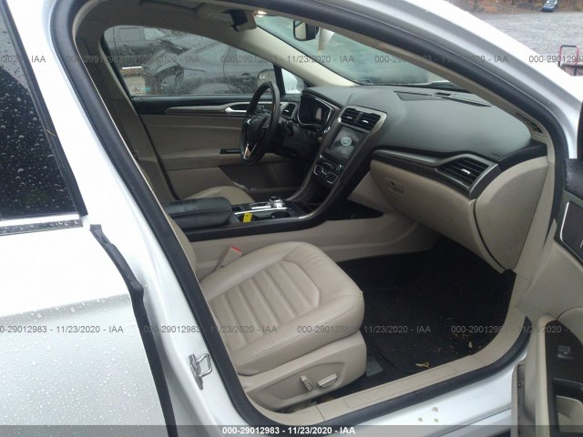 Photo 4 VIN: 3FA6P0T98HR317297 - FORD FUSION 