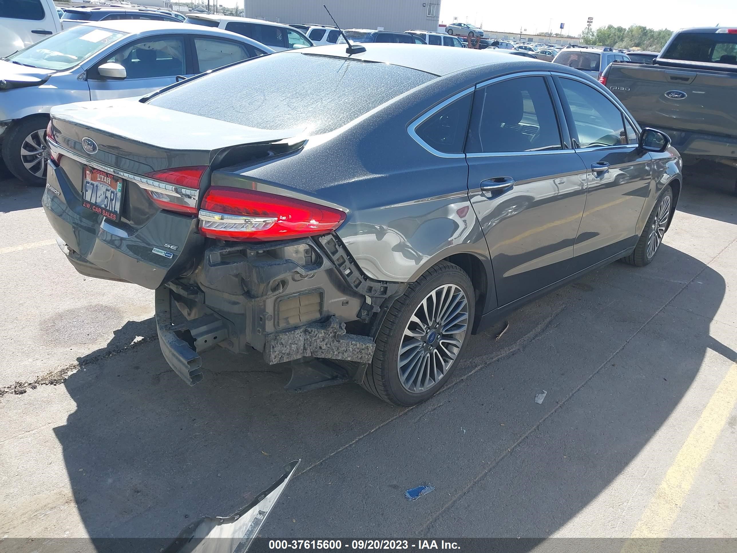 Photo 3 VIN: 3FA6P0T98HR358707 - FORD FUSION 