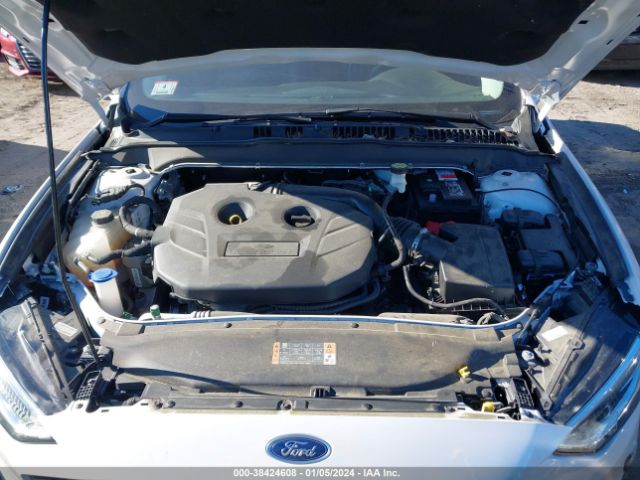 Photo 9 VIN: 3FA6P0T99JR135226 - FORD FUSION 