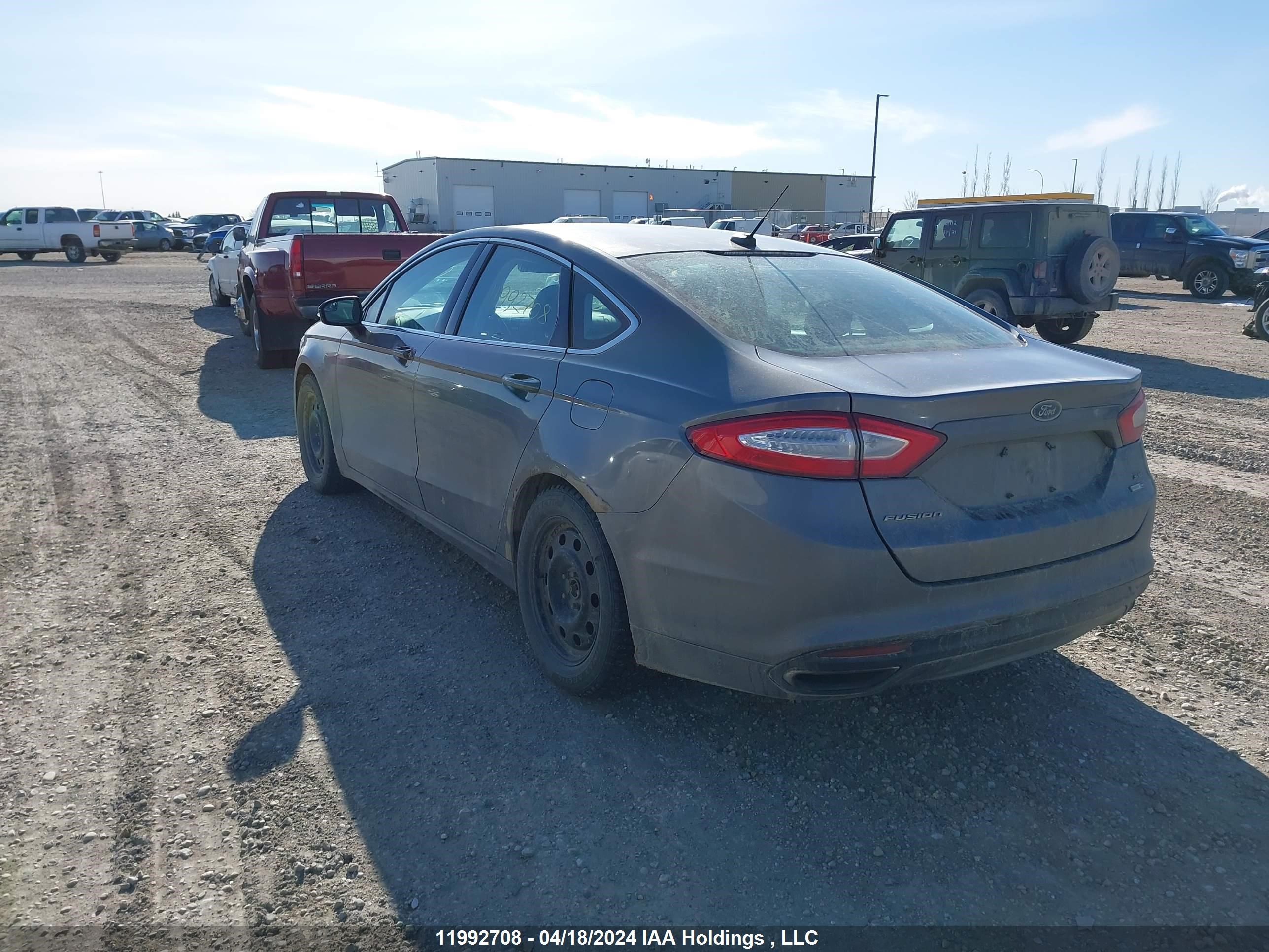 Photo 2 VIN: 3FA6P0T9XDR129228 - FORD FUSION 