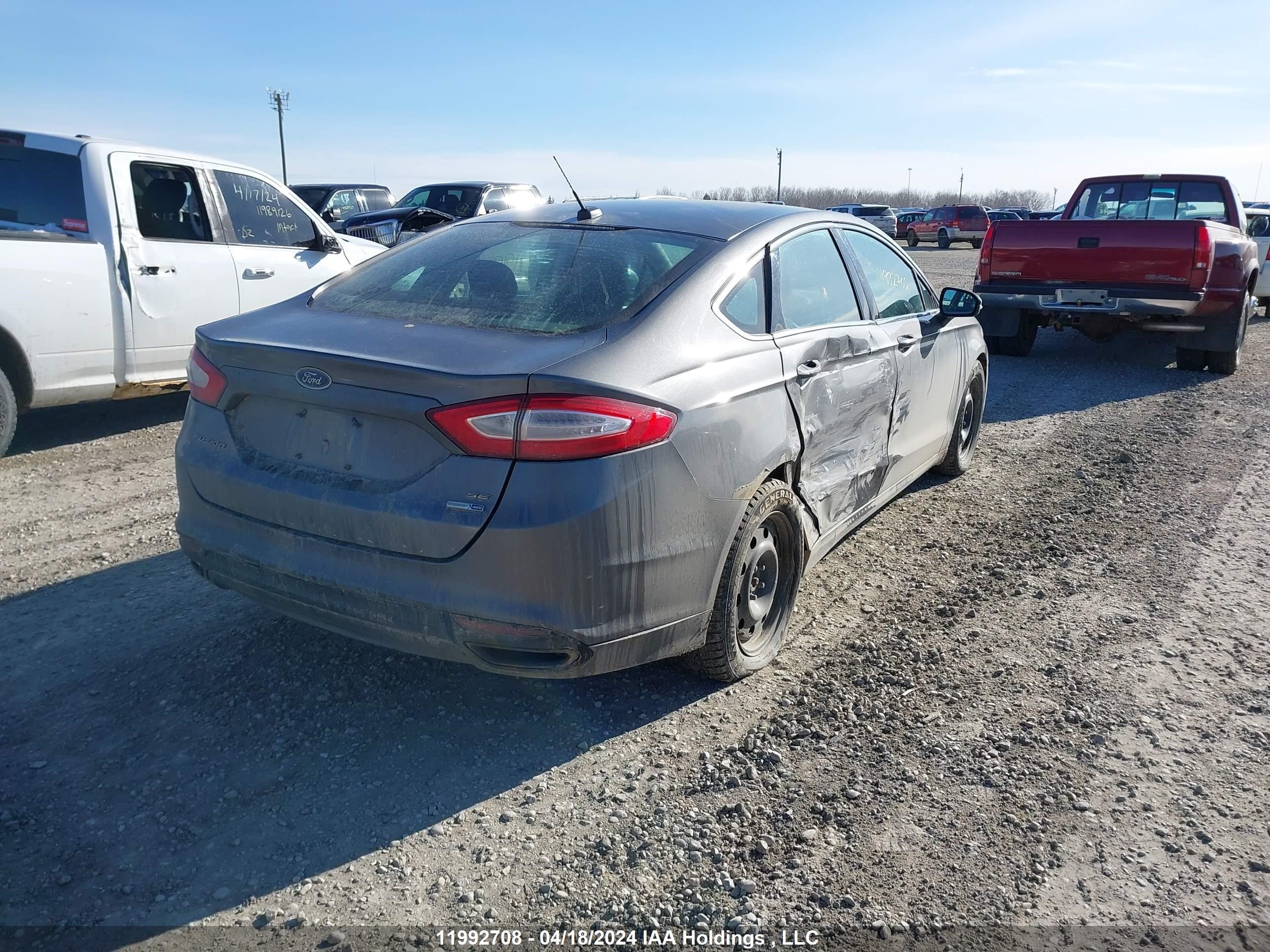 Photo 3 VIN: 3FA6P0T9XDR129228 - FORD FUSION 