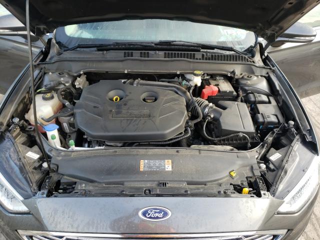 Photo 6 VIN: 3FA6P0T9XHR166737 - FORD FUSION SE 