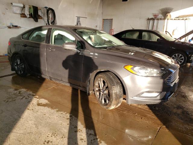 Photo 3 VIN: 3FA6P0T9XJR189408 - FORD FUSION SE 