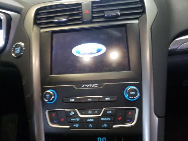 Photo 8 VIN: 3FA6P0T9XLR173017 - FORD FUSION SE 