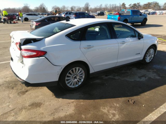 Photo 3 VIN: 3FA6P0UU3ER382539 - FORD FUSION HYBRID 