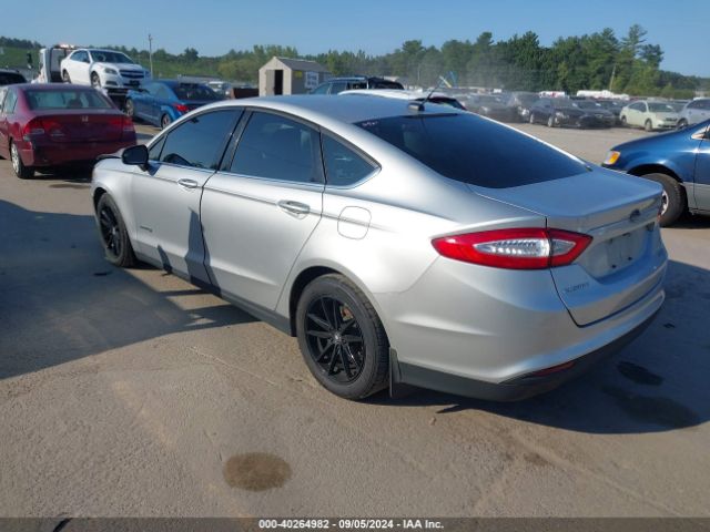 Photo 2 VIN: 3FA6P0UU3FR248714 - FORD FUSION 