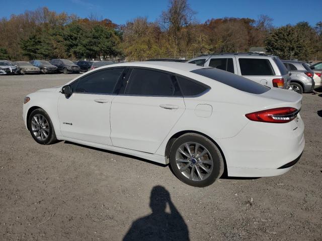 Photo 1 VIN: 3FA6P0UU4HR226952 - FORD FUSION S H 