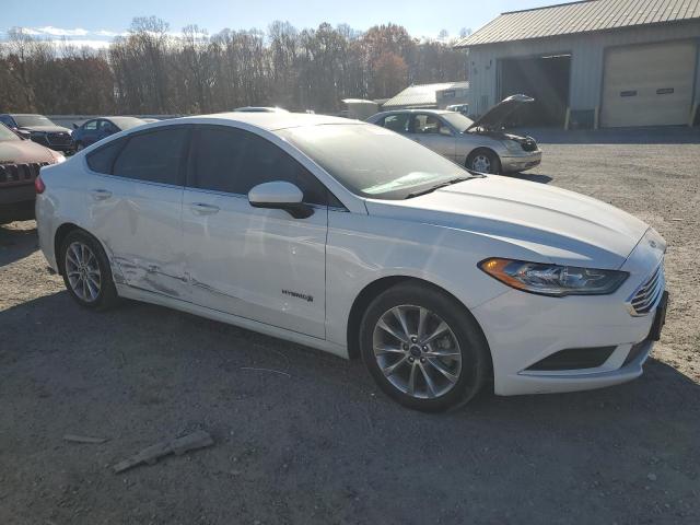 Photo 3 VIN: 3FA6P0UU4HR226952 - FORD FUSION S H 